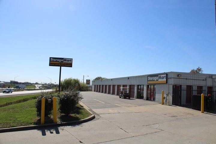 StorageMart near Liberty, MO